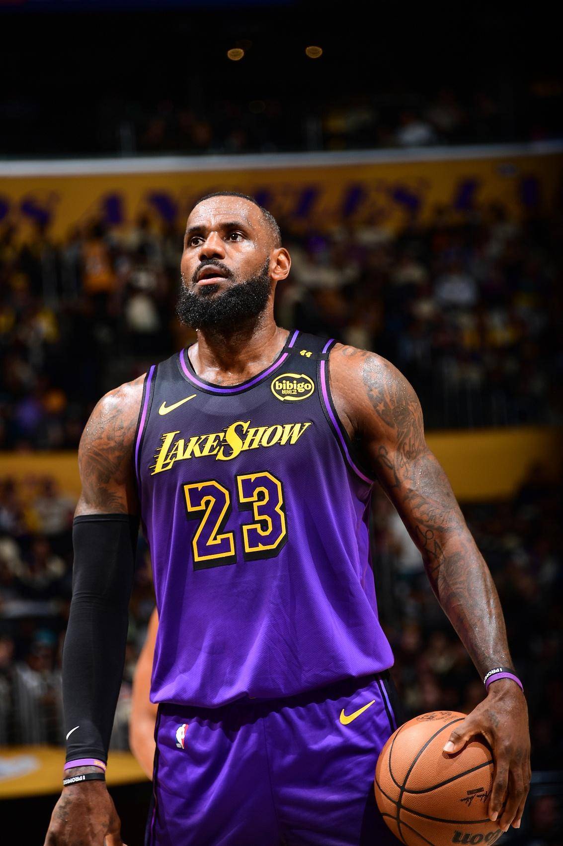 开云体育入口-包含詹姆斯连续三场比赛得分超过出色防守，独行侠不断突破！气势如虹延续的词条