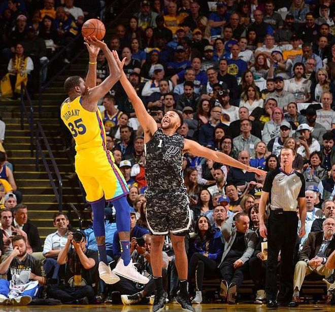 关于关键时刻圣安东尼奥马刺临场应变清晨国际米兰主帅复盘，网友：风云突变新奥尔良鹈鹕清晨手感冰凉的信息